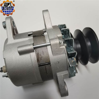 600-821-6110 0330002871 6D105 Alternator silnika dla PC200-3 PC220-2