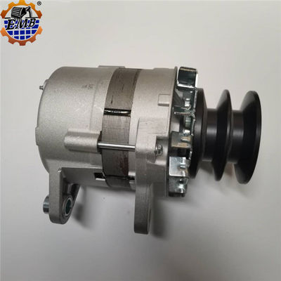 600-821-6110 0330002871 6D105 Alternator silnika dla PC200-3 PC220-2