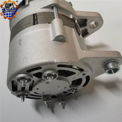 600-821-6110 0330002871 6D105 Alternator silnika dla PC200-3 PC220-2
